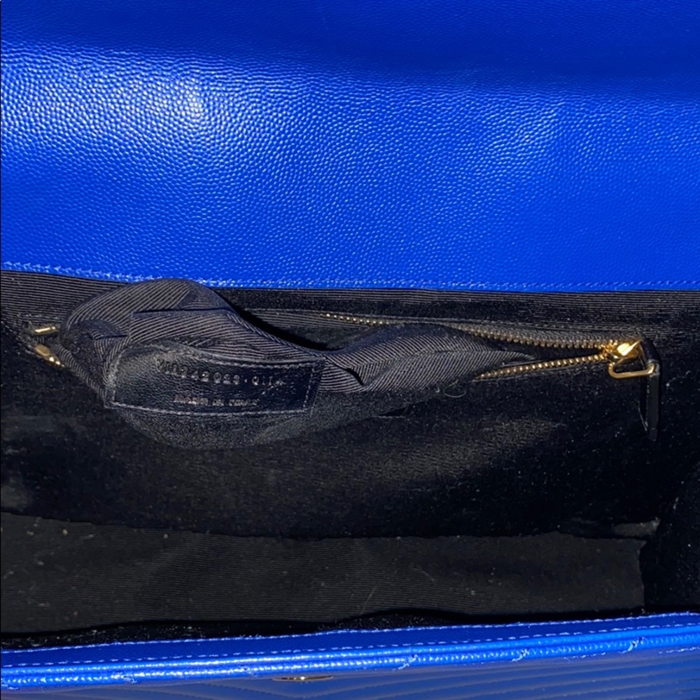 Ysl shoulder bag. Limited edition color - Picture 4 of 7